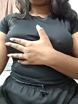 MohiniHott online show from June 2026 04:47:02 AM