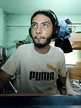 kleineid77 online show from September 2025 01:46:01 PM