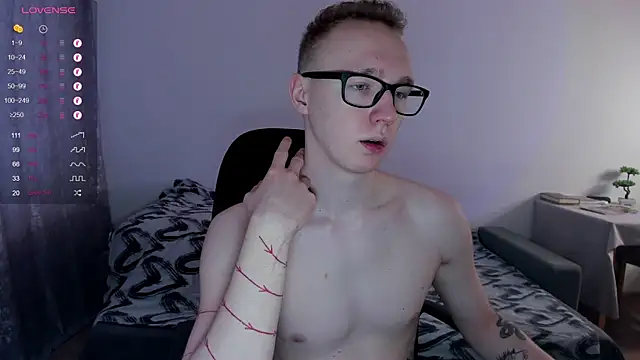 Alex silents online show from March 2025 12:32:02 PM