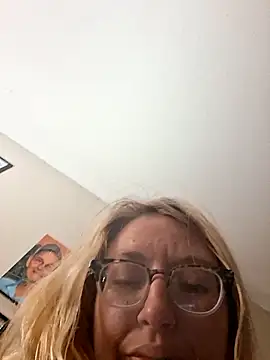 xWhoreAbleX Pika online show from May 2026 03:23:02 AM