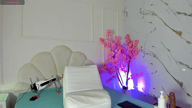 Amykord online show from October 2025 11:30:01 AM