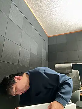 Snapshot of tokimori chatting on November 2025 01:33:02 PM tokimori online show from November 2025 01:33:02 PM