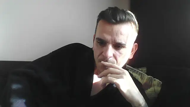 Huge cock22cm online show from January 2025 12:39:02 PM