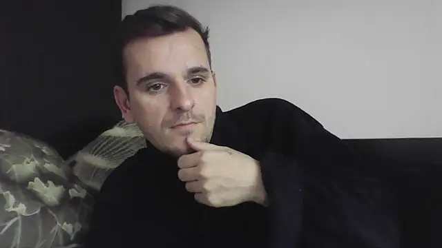 Huge cock22cm online show from February 2025 07:01:02 AM