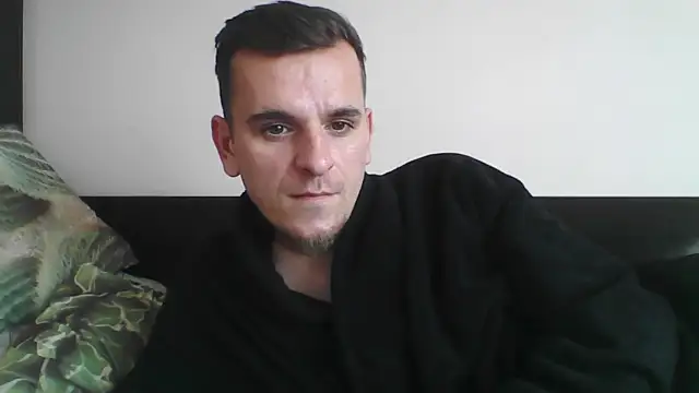 Huge cock22cm online show from March 2025 01:18:01 PM