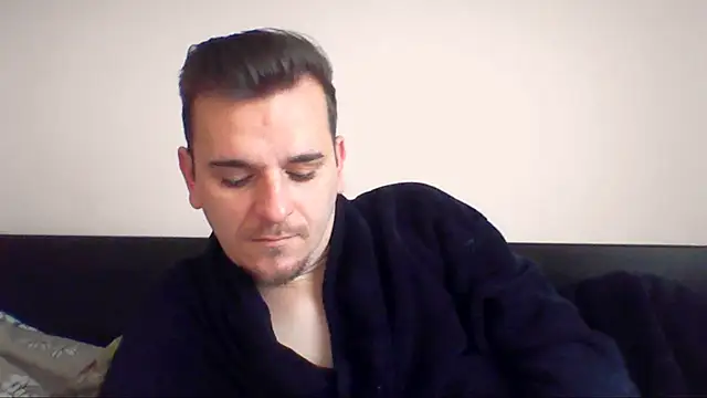 Snapshot of Huge_cock22cm chatting on January 2026 06:50:02 AM Huge cock22cm online show from January 2026 06:50:02 AM