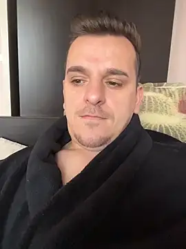 Snapshot of Huge_cock22cm chatting on February 2026 06:44:01 AM Huge cock22cm online show from February 2026 06:44:01 AM