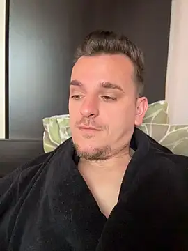 Huge cock22cm online show from June 2026 09:25:02 AM