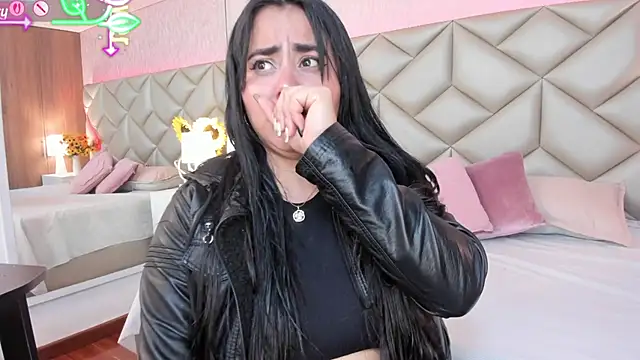 Brenda Garcia online show from November 2025 08:42:02 PM