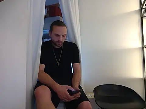 VitaminDrewFl online show from March 2026 07:39:01 PM