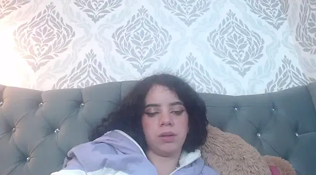 EmmaCowperr online show from March 2025 06:55:01 PM