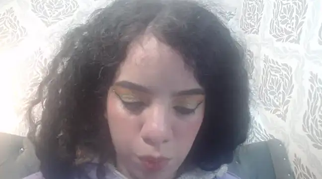 EmmaCowperr online show from March 2025 02:51:02 PM