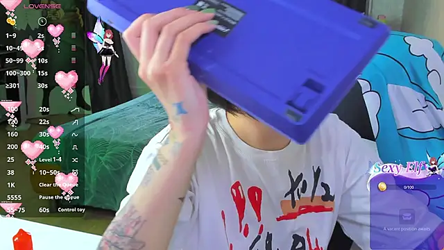 folinskayyya online show from April 2026 03:48:01 AM