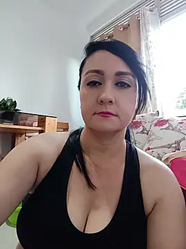 taalia online show from July 2026 11:01:02 PM