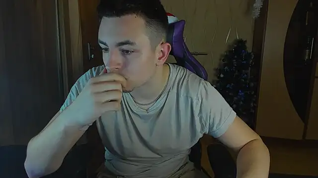 bigmark033 online show from January 2025 01:41:02 PM