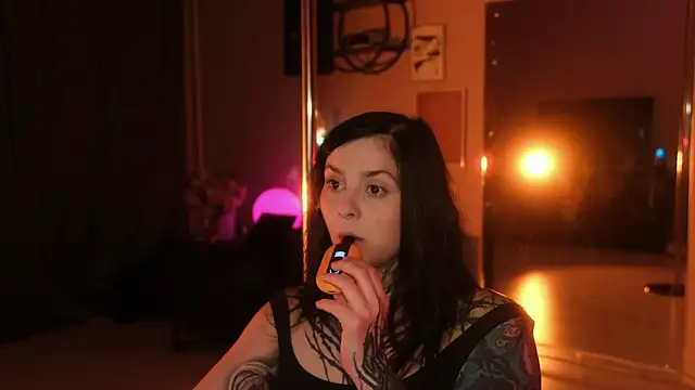 Snapshot of AcidPie chatting on June 2026 08:41:01 PM AcidPie online show from June 2026 08:41:01 PM