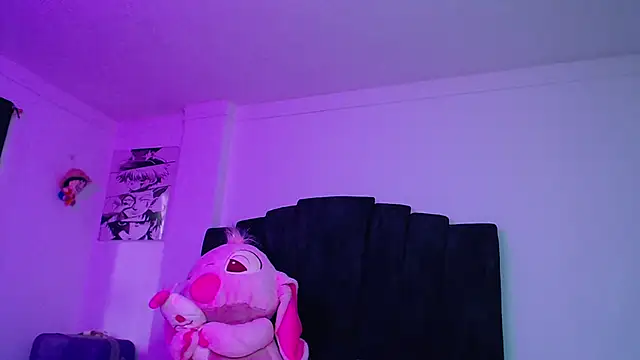 Ariel Zeo1 online show from November 2025 08:09:01 PM