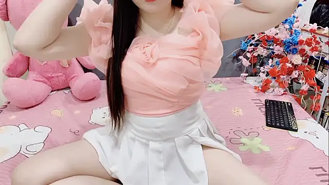 Funikio online show from April 2026 02:33:02 AM