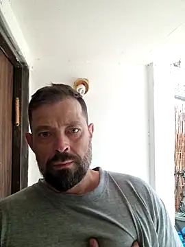 zefside42 online show from November 2025 10:38:01 AM