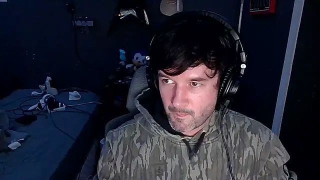 Snapshot of Stix_Zadinia chatting on December 2025 03:00:01 AM Stix Zadinia online show from December 2025 03:00:01 AM