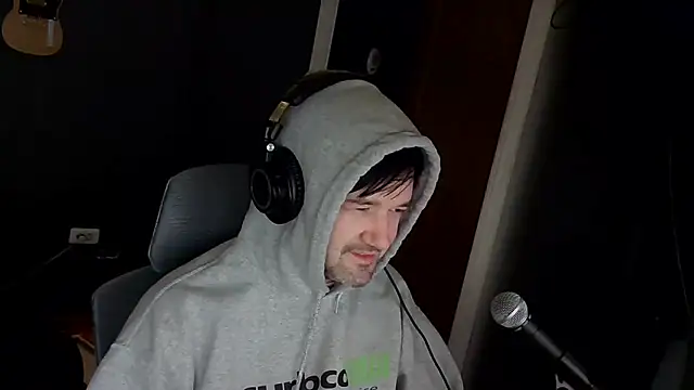 Snapshot of Stix_Zadinia chatting on February 2026 05:00:02 AM Stix Zadinia online show from February 2026 05:00:02 AM