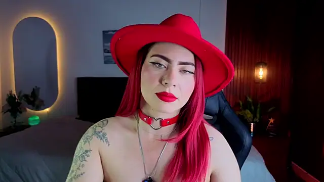 Snapshot of Dulce_charlottee chatting on May 2026 07:20:02 PM Dulce charlottee online show from May 2026 07:20:02 PM
