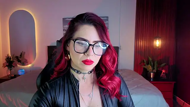 Snapshot of Dulce_charlottee chatting on May 2026 07:32:01 PM Dulce charlottee online show from May 2026 07:32:01 PM