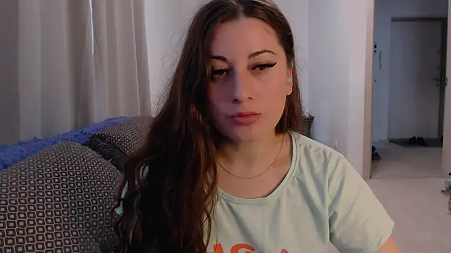 Helen Adams  online show from July 2026 05:33:02 AM