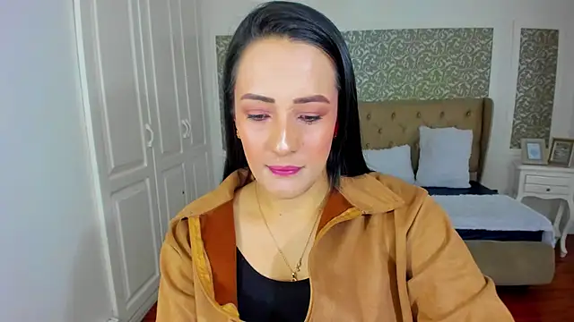 Snapshot of KimWessel_ chatting on May 2026 07:44:02 PM KimWessel online show from May 2026 07:44:02 PM