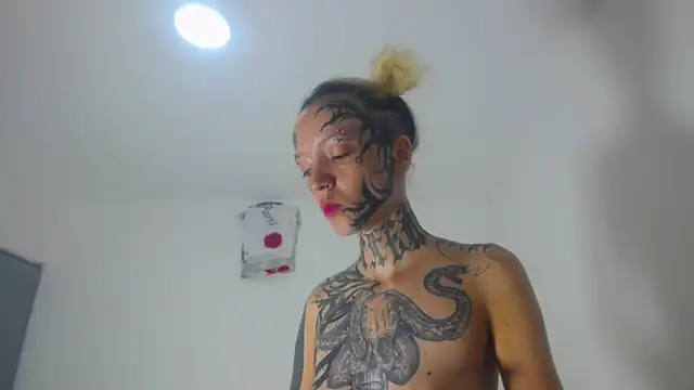 Snapshot of barbara_anal_squirt_ chatting on April 2026 05:36:02 AM barbara anal squirt online show from April 2026 05:36:02 AM