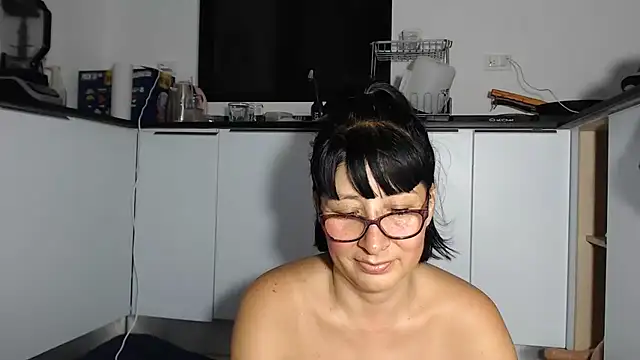 Snapshot of HellenLatin chatting on July 2026 03:56:02 AM HellenLatin online show from July 2026 03:56:02 AM