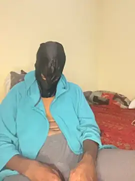 Gifttheskimaskboy online show from April 2026 08:33:01 PM