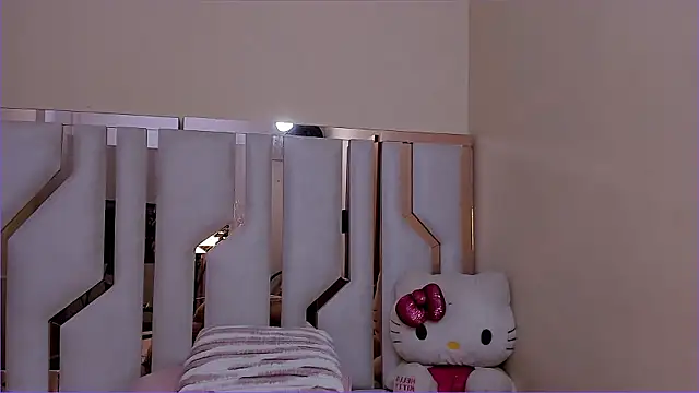 Snapshot of TifanyChill chatting on January 2026 07:17:01 PM TifanyChill online show from January 2026 07:17:01 PM