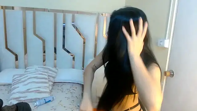 Snapshot of TifanyChill chatting on February 2026 06:28:02 PM TifanyChill online show from February 2026 06:28:02 PM