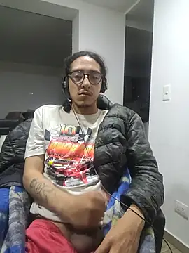 dirtytw0230 online show from May 2026 09:58:02 AM