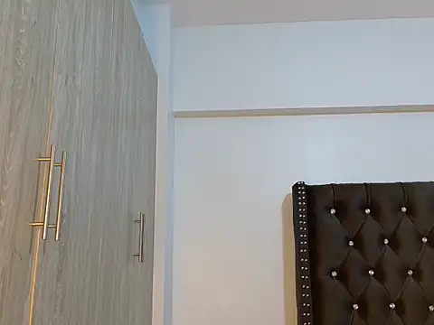 online bestie online show from December 2024 06:41:01 AM