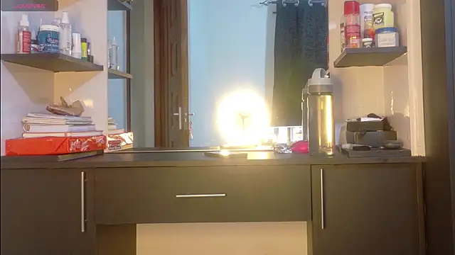 online bestie online show from February 2026 09:14:02 AM