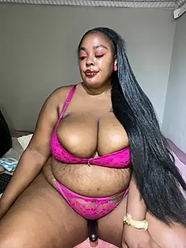 Snapshot of Katamia25 chatting on January 2025 08:00:01 AM Katamia25 online show from January 2025 08:00:01 AM