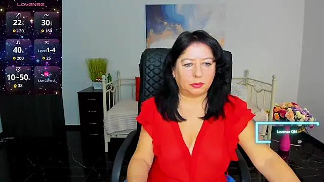 Julia Dean online show from February 2026 12:52:02 PM