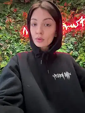 BabeRainbow online show from December 2024 09:51:02 AM