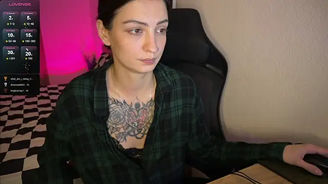 BabeRainbow online show from January 2025 06:45:02 PM