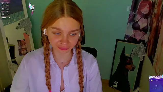 Molly sweetie online show from December 2024 10:24:01 AM