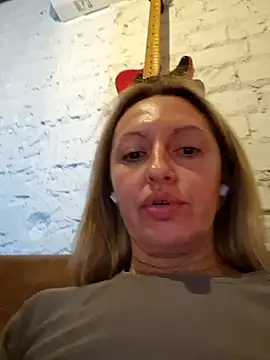 Snapshot of Miss____Mia_ chatting on September 2025 08:52:02 AM Miss    Mia  online show from September 2025 08:52:02 AM