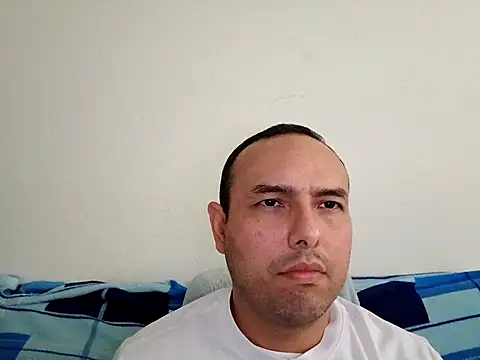 ElSunEagle online show from December 2025 07:18:01 PM