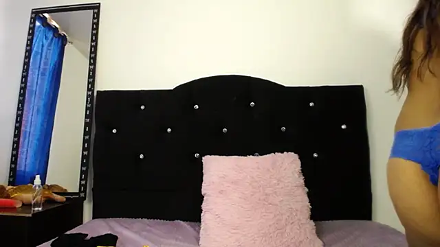 Snapshot of sweet_skylove_ chatting on February 2026 07:12:01 PM sweet skylove online show from February 2026 07:12:01 PM