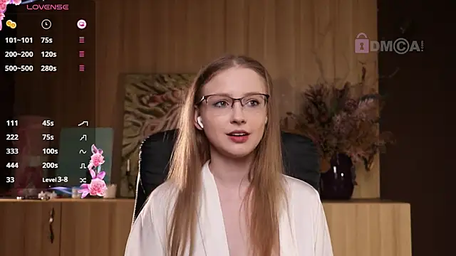 Snapshot of steffania- chatting on February 2025 08:53:01 PM steffania- online show from February 2025 08:53:01 PM