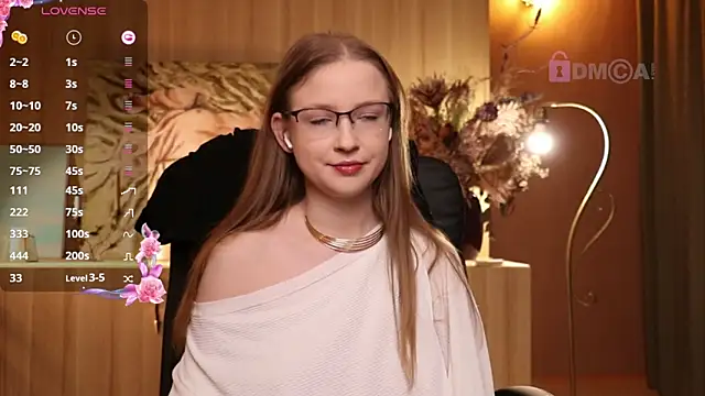 Snapshot of steffania- chatting on March 2025 07:05:02 AM steffania- online show from March 2025 07:05:02 AM