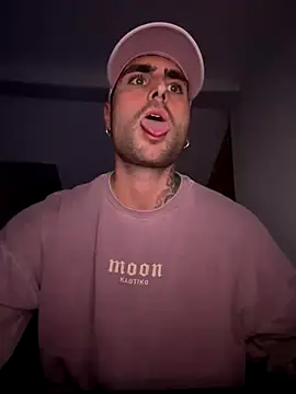 itsmehoneyhm online show from September 2025 09:30:01 PM