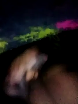 Snapshot of Simon1422 chatting on April 2026 06:17:01 PM Simon1422 online show from April 2026 06:17:01 PM