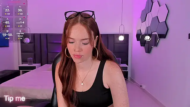 Snapshot of CorinneRusso chatting on January 2026 05:02:02 AM CorinneRusso online show from January 2026 05:02:02 AM